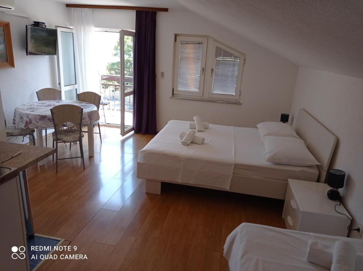 Apartments Mihovil Omiš Extérieur photo