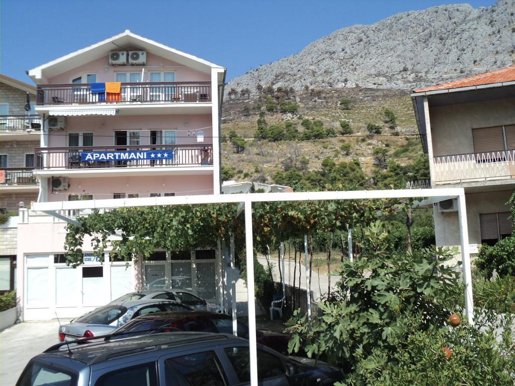 Apartments Mihovil Omiš Extérieur photo